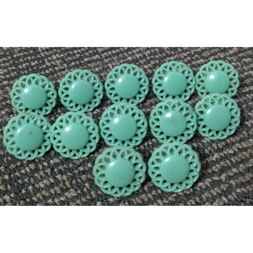 Set Of 12 Vintage Curtain Tie Back Push Pins Hard Plastic Tacks Mint Green